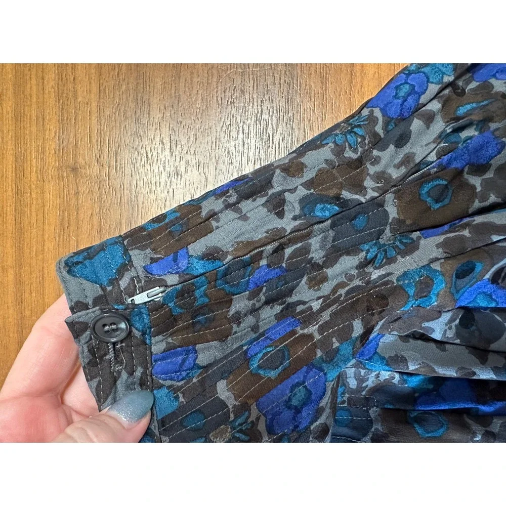 Valentino Miss V Skirt Set 100% Silk Women 8 Blue Brown Floral Pleated Vintage